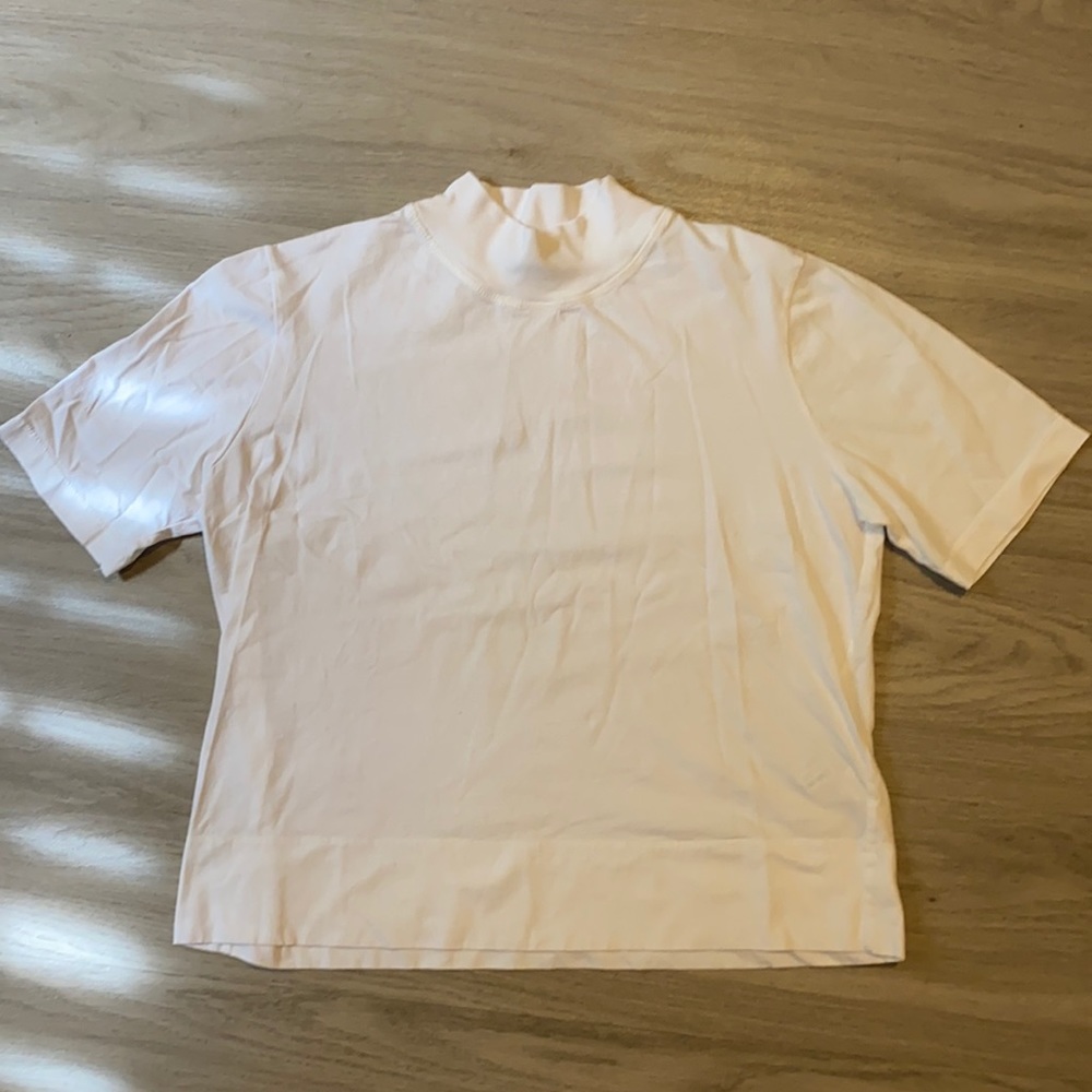 Zara White mock neck tshirt